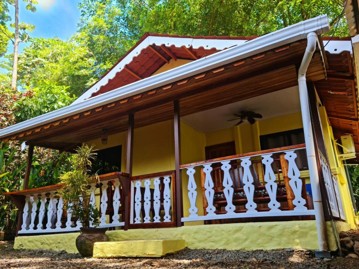 Jungle Beach Bungalow With Ac & Fiber Optic Puerto Viejo de Talamanca Kültér fotó